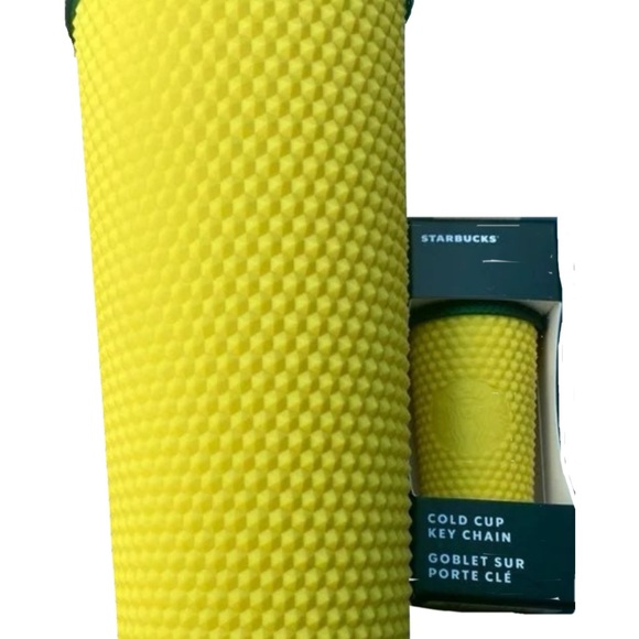 Starbucks Hawaii 2021 Studded Yellow Pineapple Tumbler 24oz & Matching Keychain - Picture 2 of 2